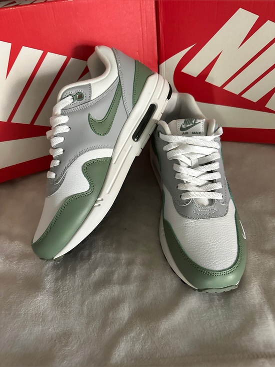 Nike Air Max 1 Premium \'Spiral Sage\' (2020) Size 9.5 main image 5